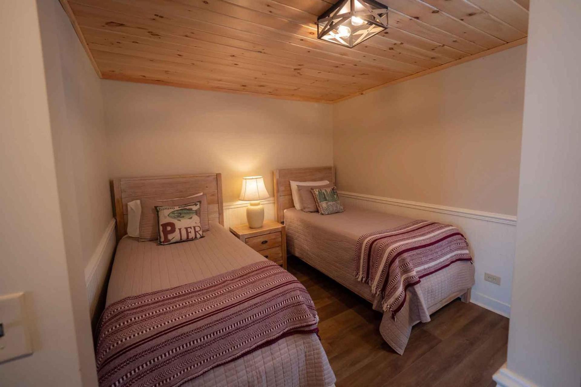 לייק פלאסיד The Snowshoe Lodge מראה חיצוני תמונה